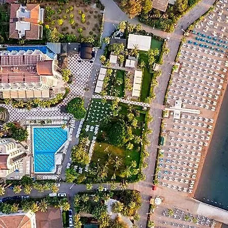 Aqua 5* إتْشميلير