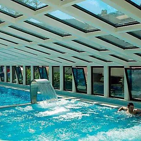 فندق Aqua 5*