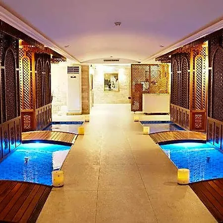 فندق Aqua 5*